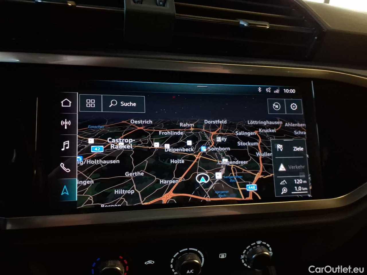 Audi  Q3 35 TDI S tronic - Automatic Diesel  54 #24