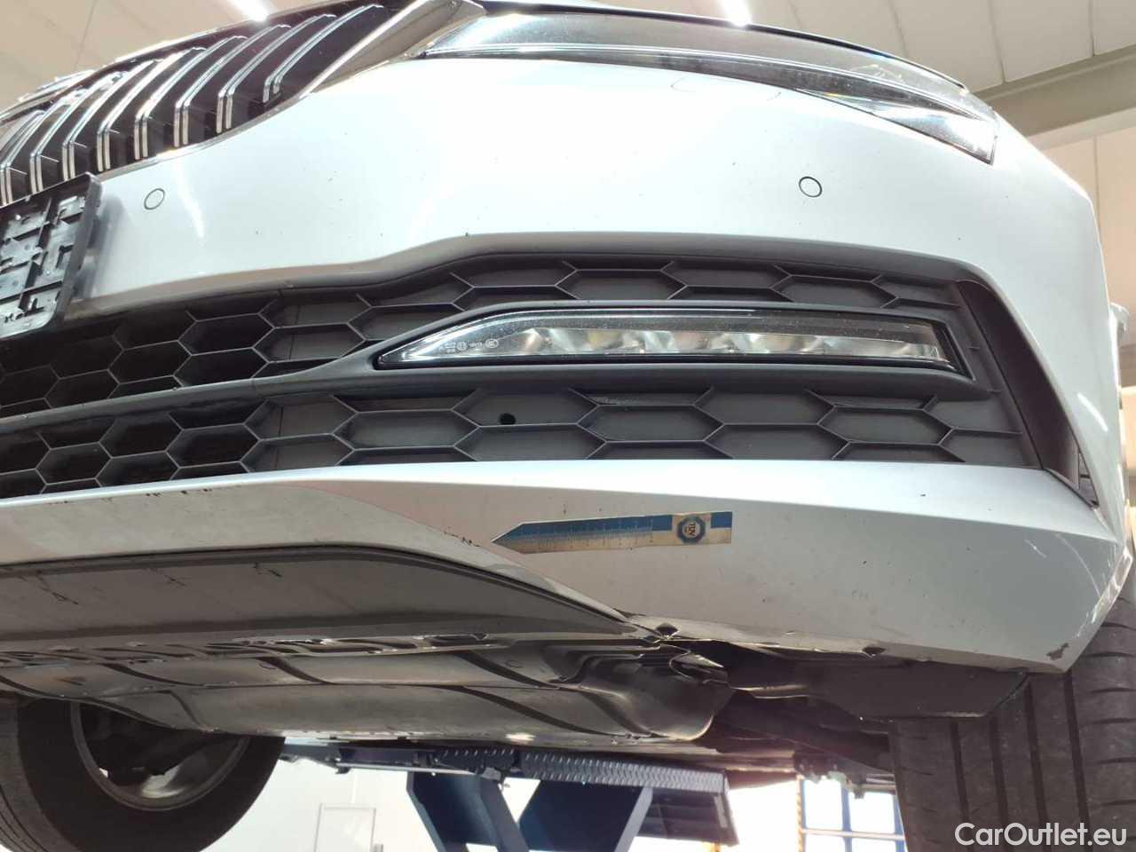 Skoda  Superb Combi 2.0 TDI DSG Ambition Automatic Diesel  39 #38