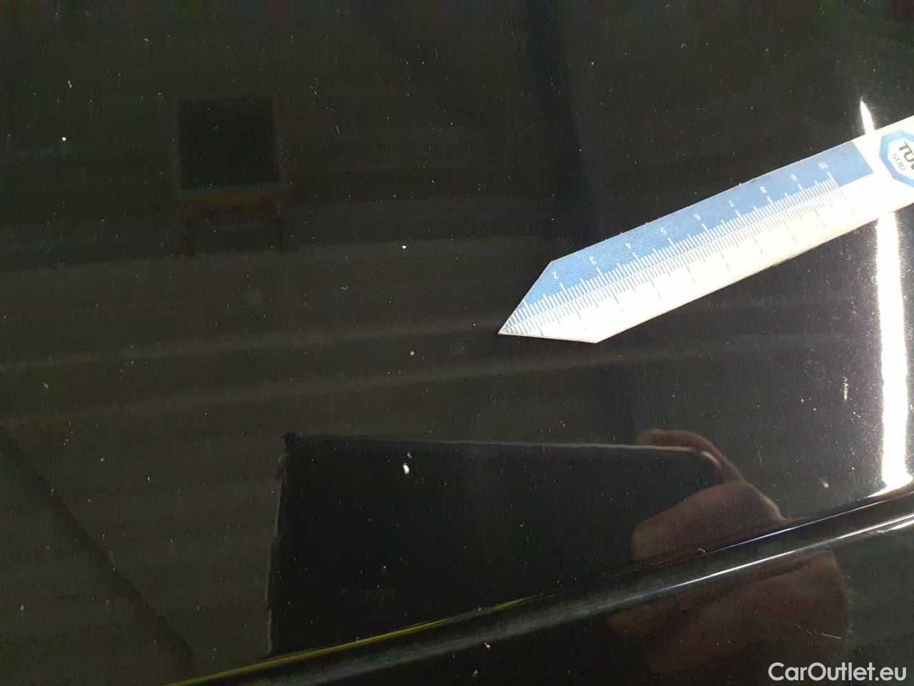 Mercedes  CLA-Klasse 250 e 8G-DCT AMG Line Automatic Petrol/Electric  47 #31