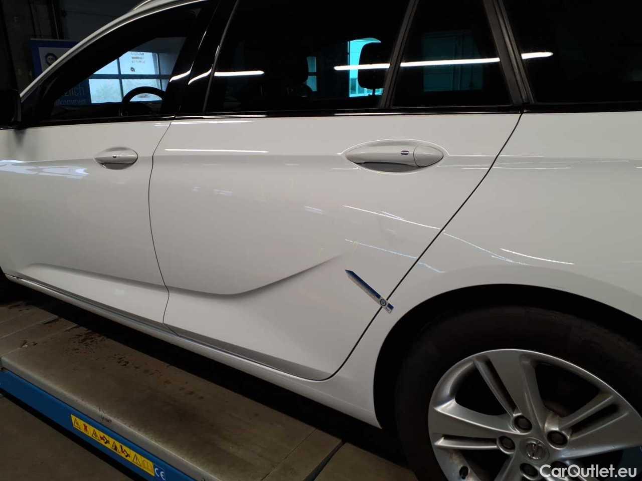 Opel  Insignia SPORTS Tourer 2.0 Diesel Aut. Business Automatic Diesel  49 #53