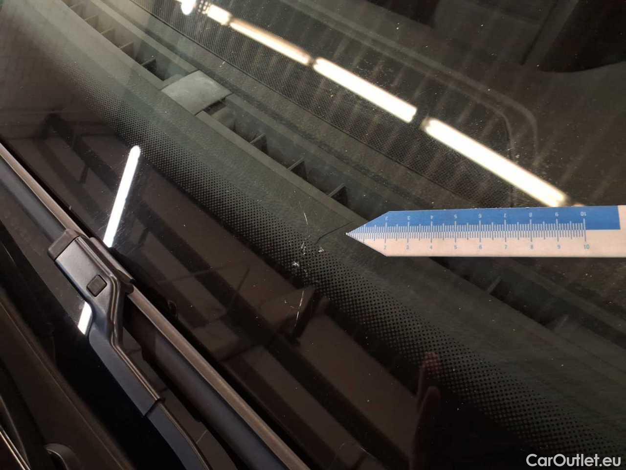 Volkswagen  Passat Variant 2.0 TDI SCR Business Manual Diesel  51 #34