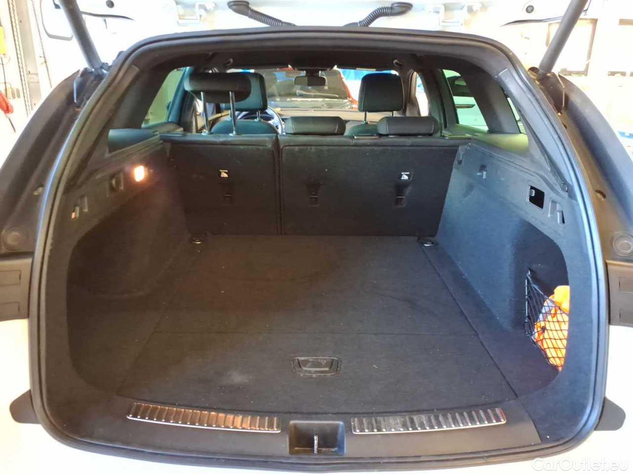 Opel  Insignia SPORTS Tourer 2.0 Diesel Aut. Business Automatic Diesel  40 #5