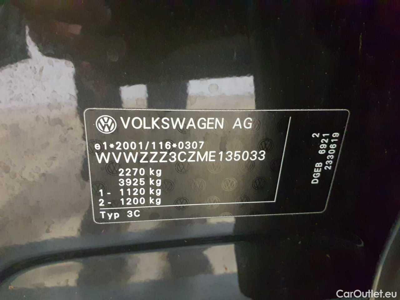 Volkswagen  Passat Variant 1.4 TSI Plug-In-Hybrid DSG GTE Automatic Petrol/Electric  38 #12