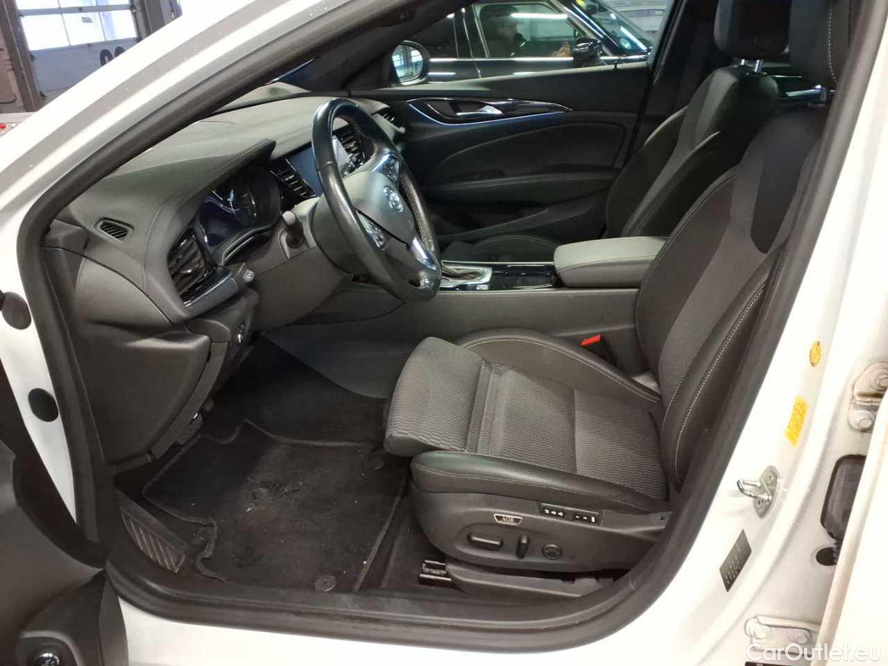 Opel  Insignia SPORTS Tourer 2.0 Diesel Aut. Business Automatic Diesel  49 #22