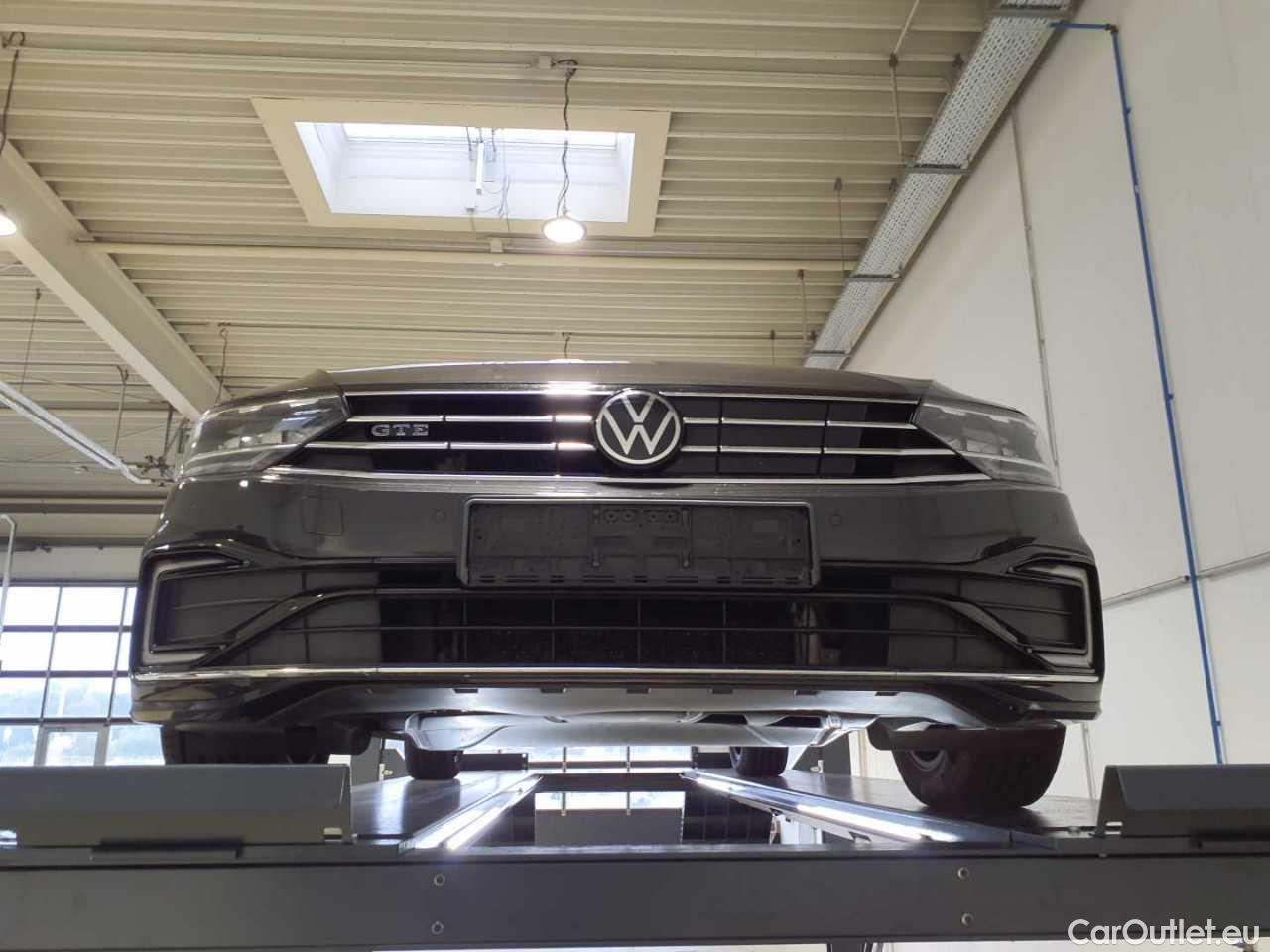 Volkswagen  Passat Variant 1.4 TSI Plug-In-Hybrid DSG GTE Automatic Petrol/Electric  38 #69