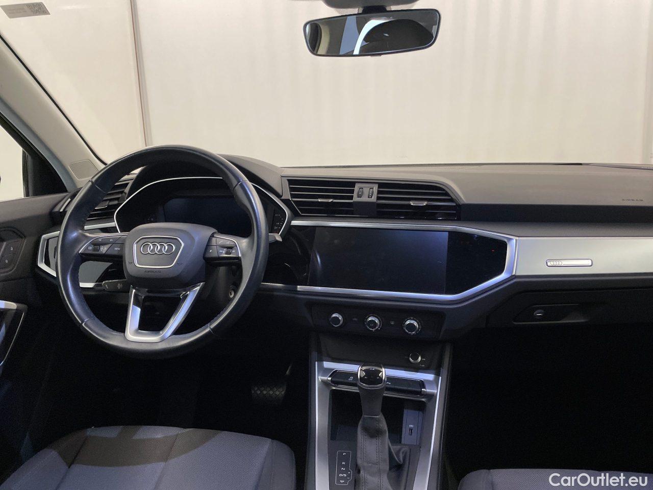 Audi  Q3 35 TDI S tronic - Automatic Diesel  54 #7