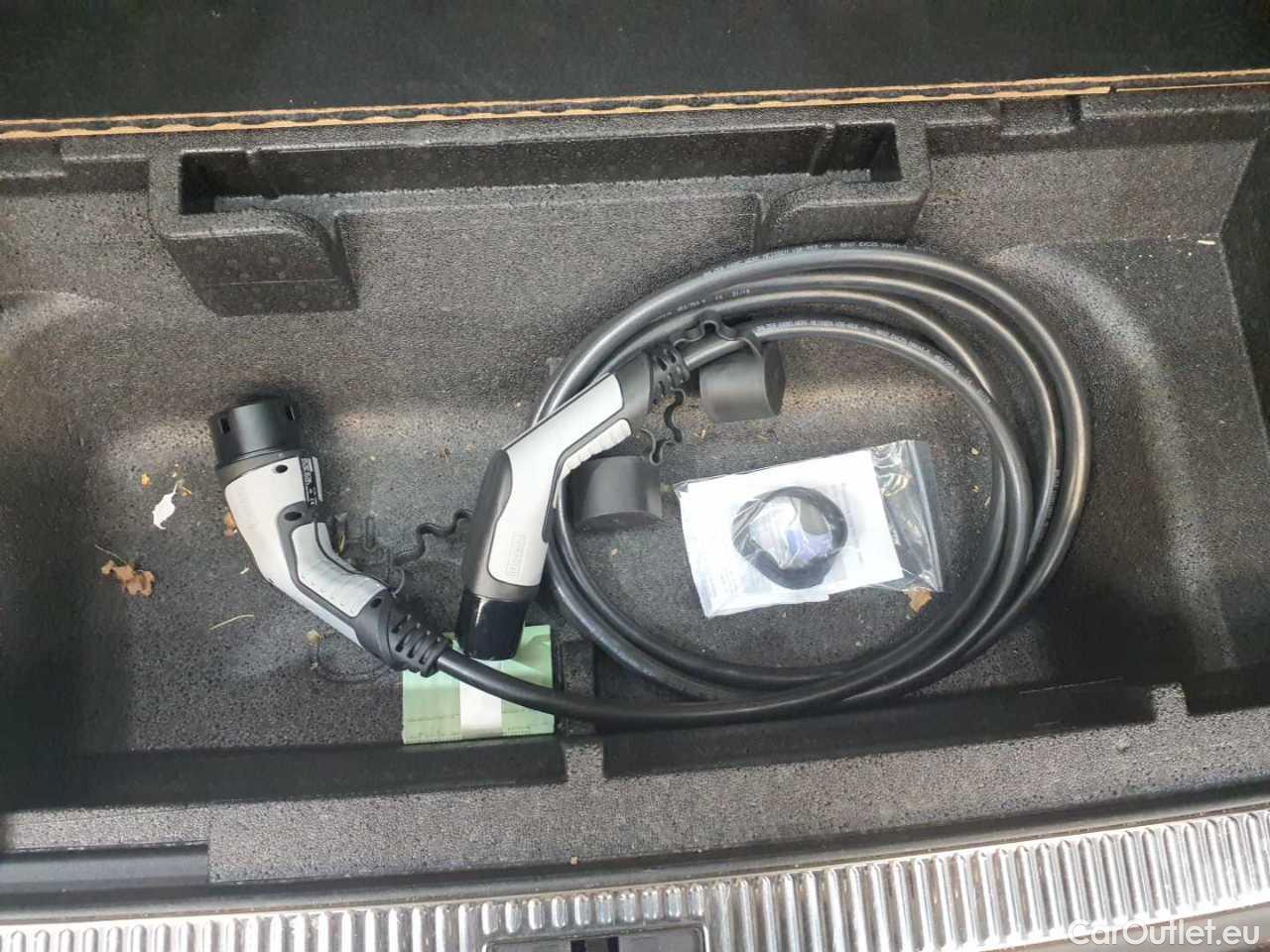 Skoda  Superb Combi 1.4 TSI iV DSG Style Automatic Petrol/Electric  67 #22