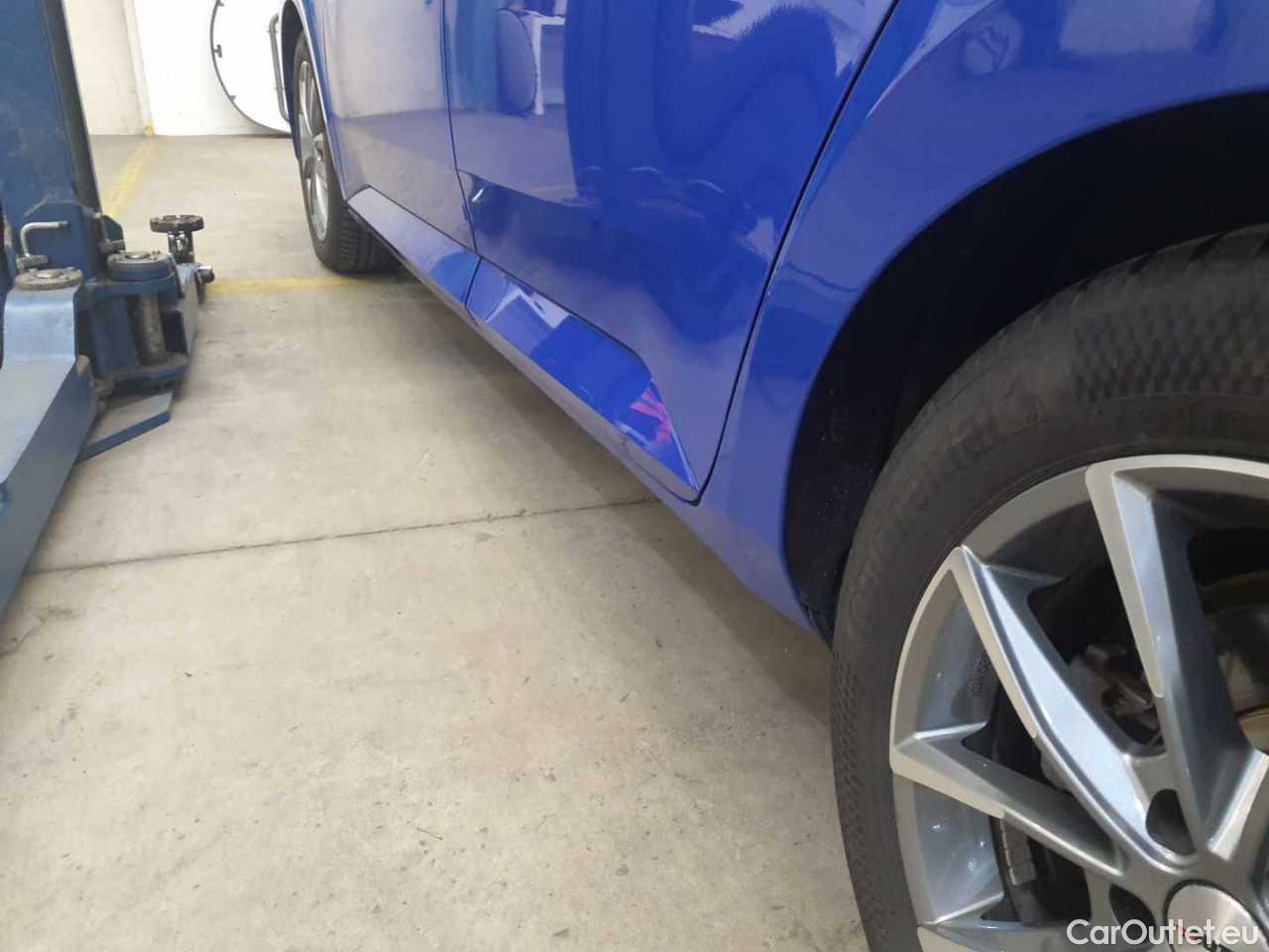 Skoda  Superb Combi 1.4 TSI iV DSG Style Automatic Petrol/Electric  67 #20