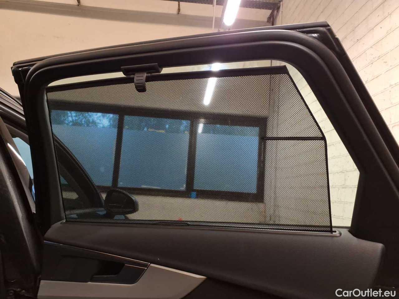 Audi  A4 Avant 40 TDI S tronic Automatic Diesel/Electric  76 #24