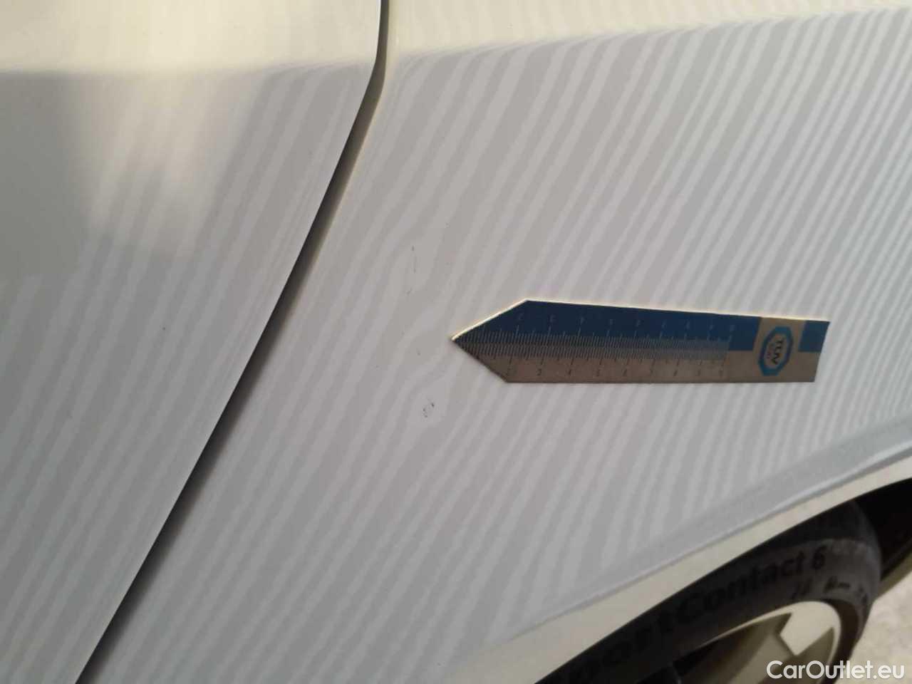 Audi  A4 Avant 50 TDI quattro tiptronic S line Automatic Diesel  69 #71