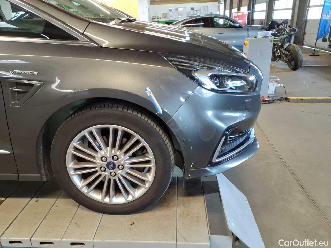 Ford  S-Max 2.0 EcoBlue Aut. Vignale Automatic Diesel  61 #33