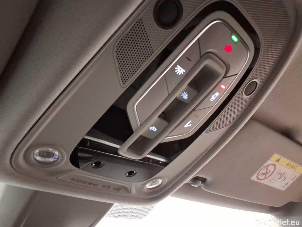 Audi  A4 Avant 40 TDI S tronic Automatic Diesel/Electric  76 #17