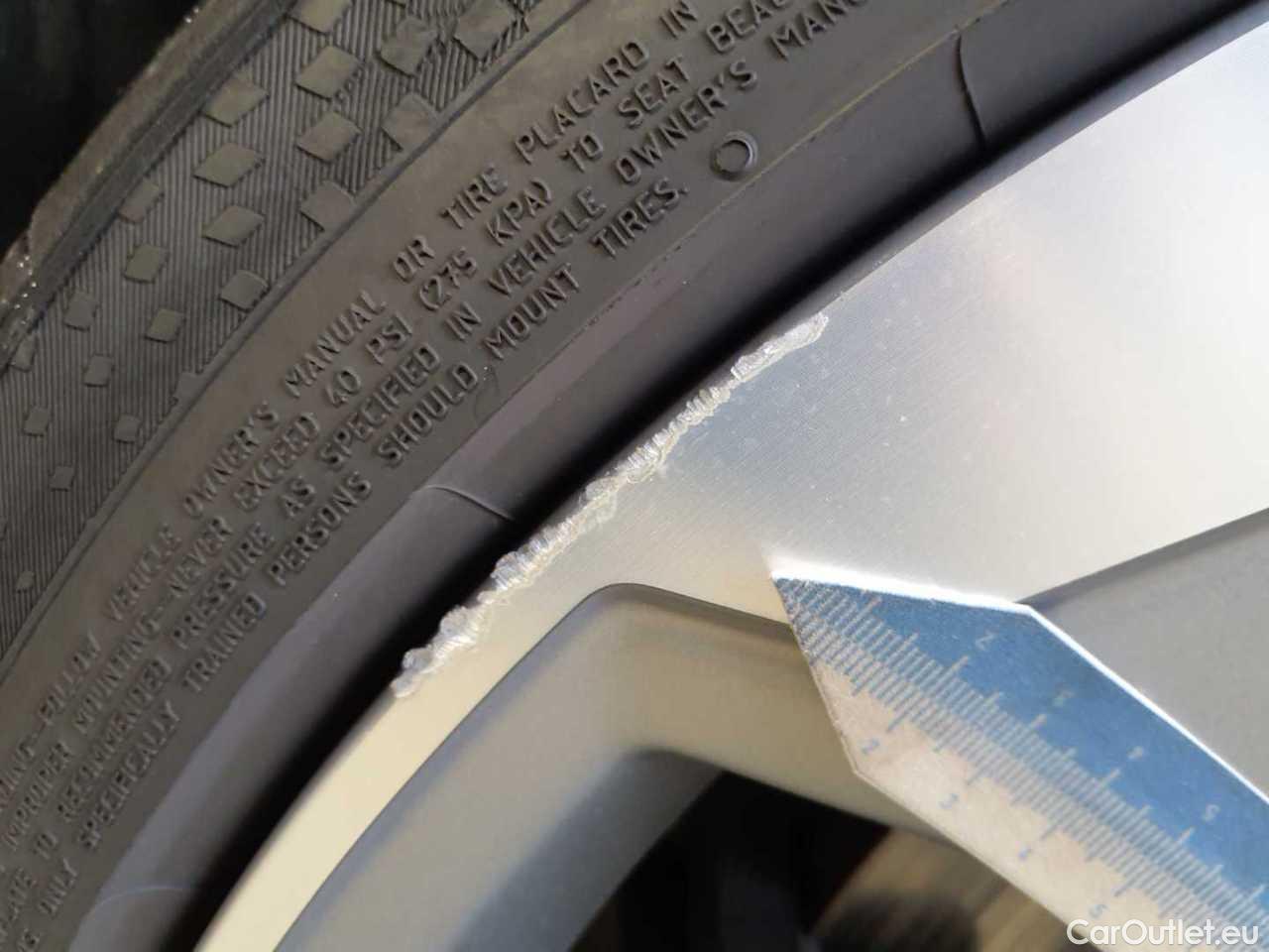 Audi  A4 Avant 50 TDI quattro tiptronic S line Automatic Diesel  69 #40