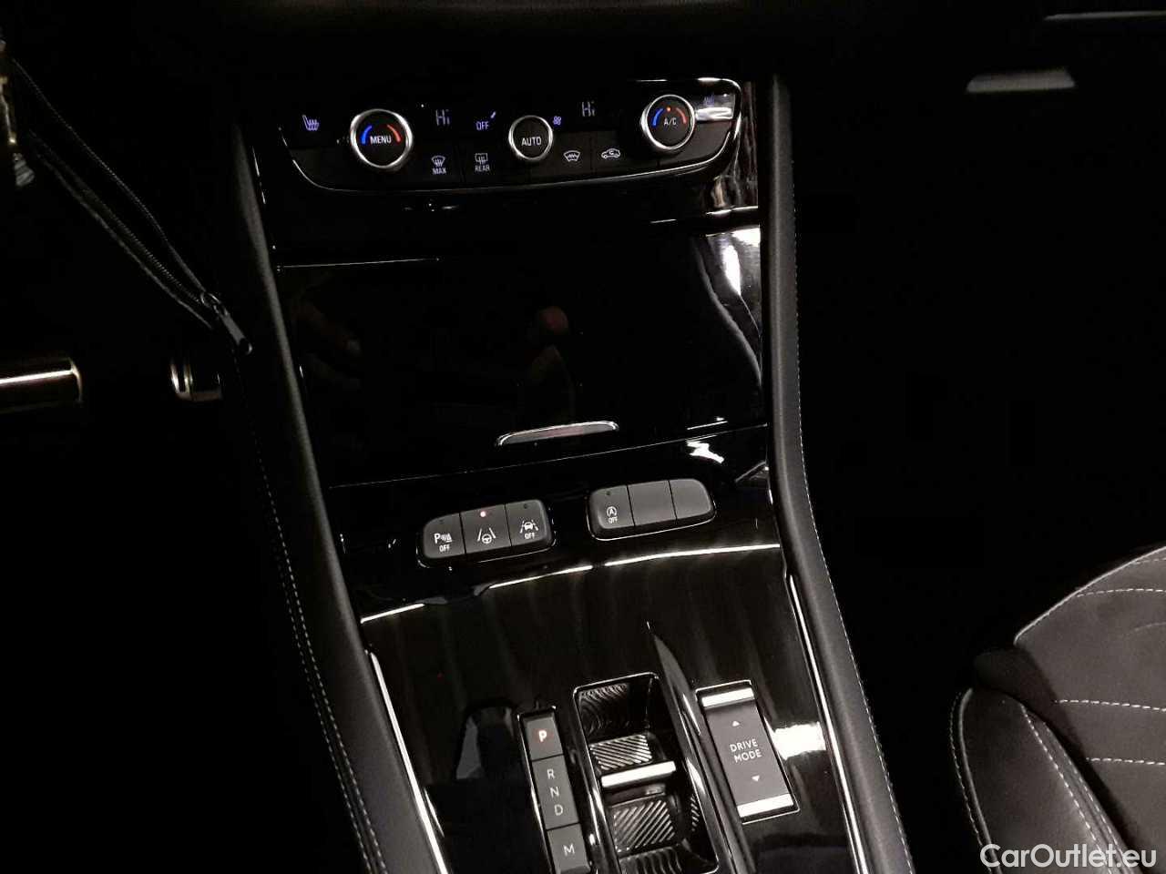 Opel   Grandland X 1.5 D Automatik Elegance Automatic Diesel  80 #17