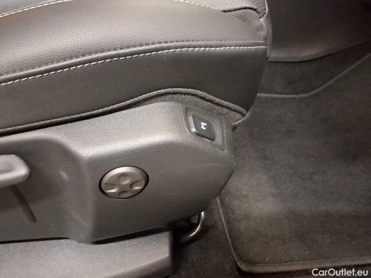 Opel   Grandland X 1.5 D Automatik Elegance Automatic Diesel  81 #20