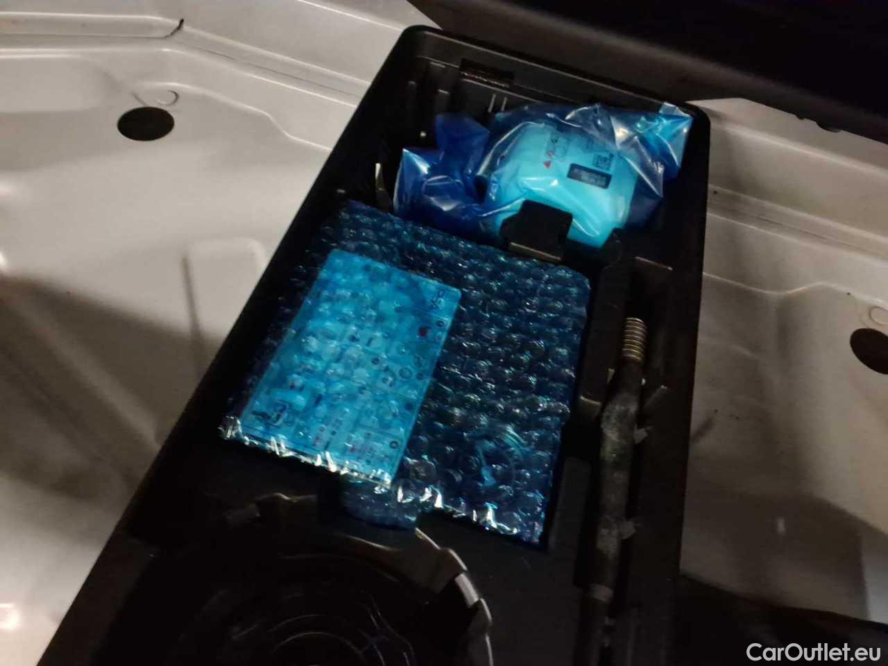 Opel   Grandland X 1.5 D Automatik Elegance Automatic Diesel  81 #26