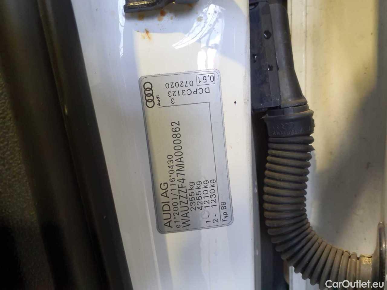 Audi  A4 Avant 50 TDI quattro tiptronic S line Automatic Diesel  69 #12