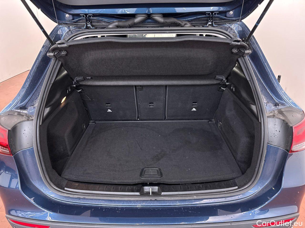 Mercedes  GLA 180 d 8G-DCT - Automatic Diesel  72 #5