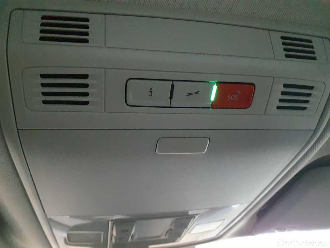 Skoda  Superb Combi 1.4 TSI iV DSG Style Automatic Petrol/Electric  67 #16