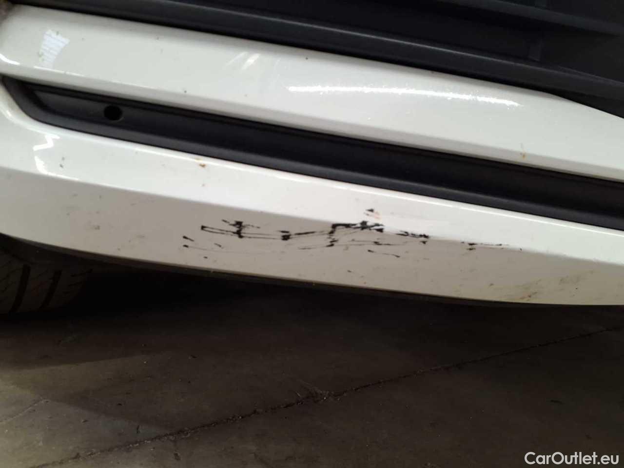 Volkswagen  Touran 2.0 TDI SCR Comfortline Manual Diesel  70 #31