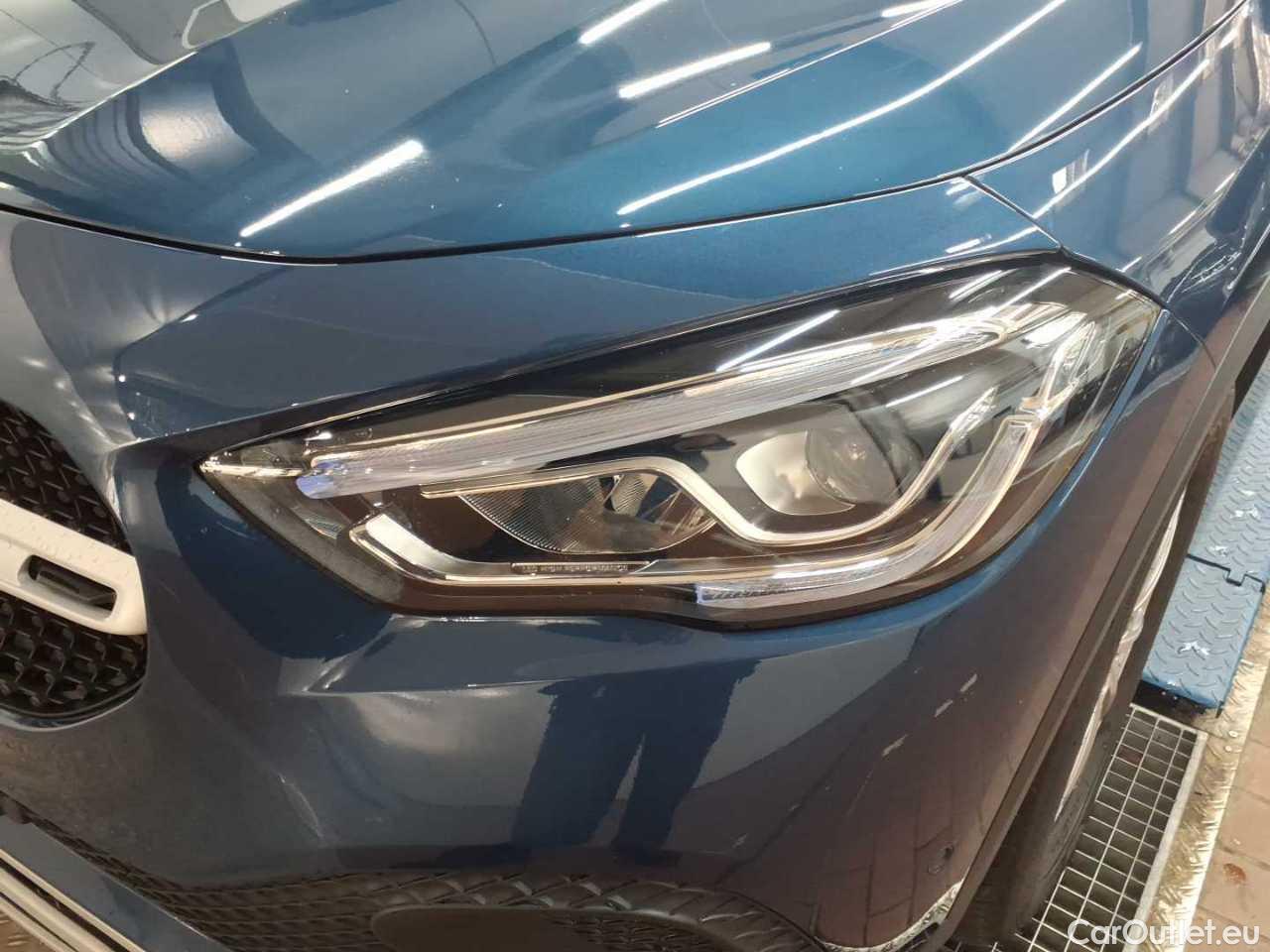 Mercedes  GLA 180 d 8G-DCT - Automatic Diesel  72 #19