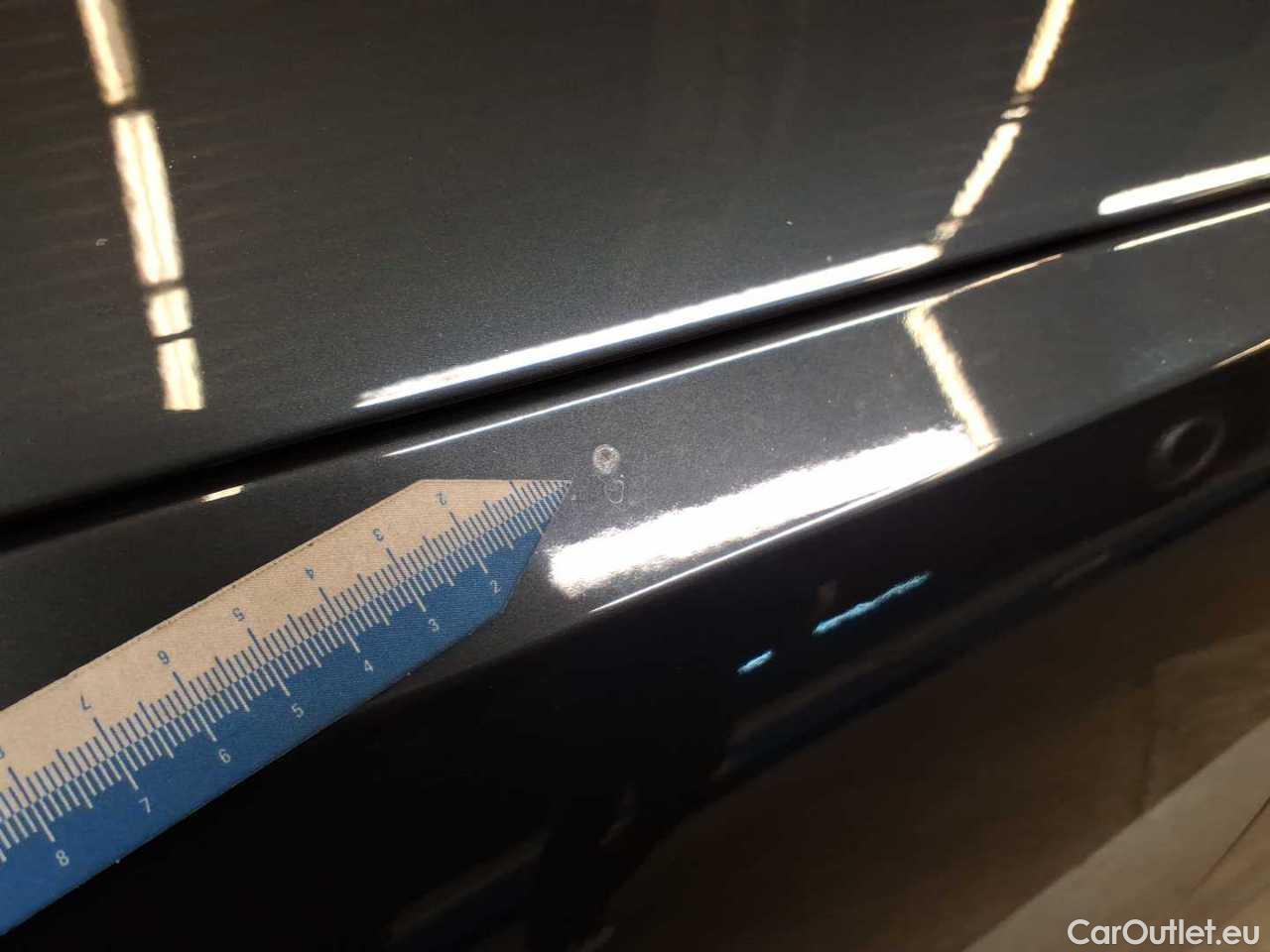 Audi  A4 Avant 40 TDI S tronic Automatic Diesel/Electric  76 #50