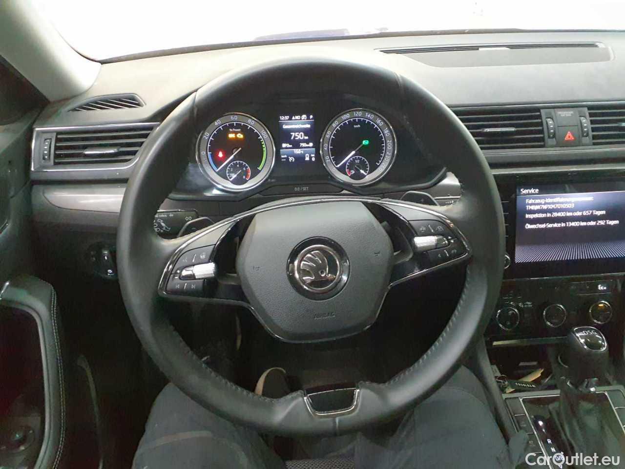 Skoda  Superb Combi 1.4 TSI iV DSG Style Automatic Petrol/Electric  67 #13