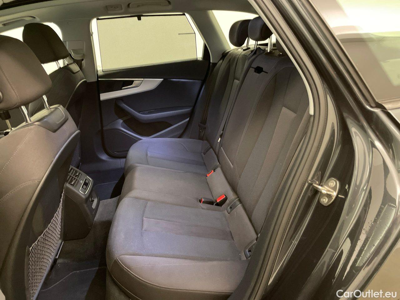 Audi  A4 Avant 40 TDI S tronic Automatic Diesel/Electric  76 #9