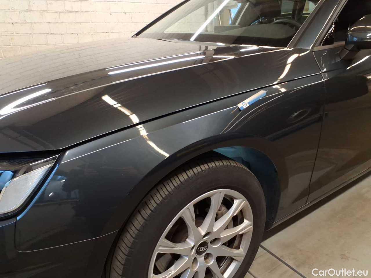 Audi  A4 Avant 40 TDI S tronic Automatic Diesel/Electric  76 #49