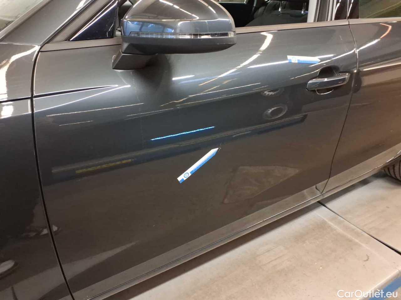 Audi  A4 Avant 40 TDI S tronic Automatic Diesel/Electric  76 #63