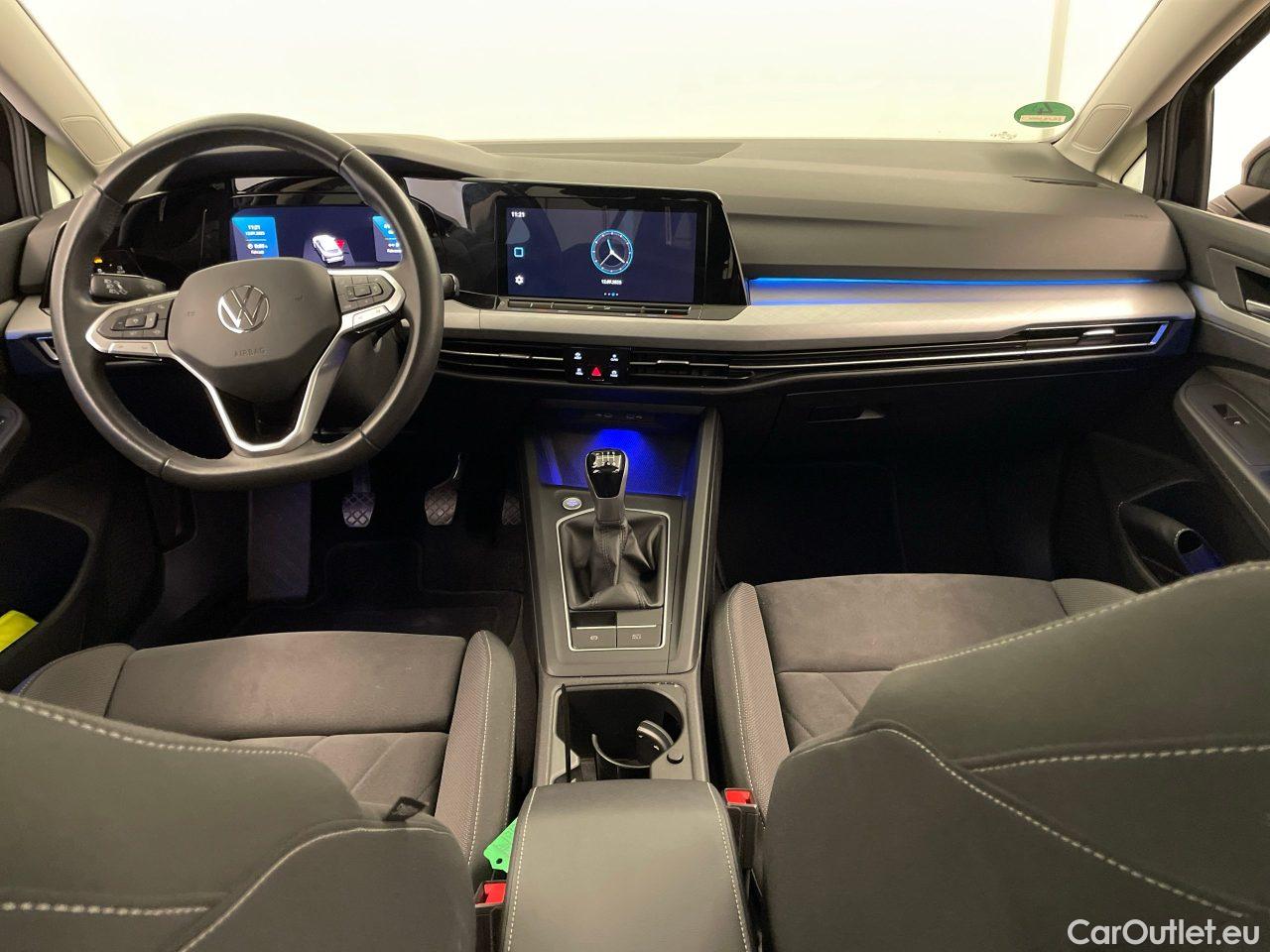 Volkswagen  Golf  Variant 2.0 TDI SCR Life Manual Diesel  97 #7