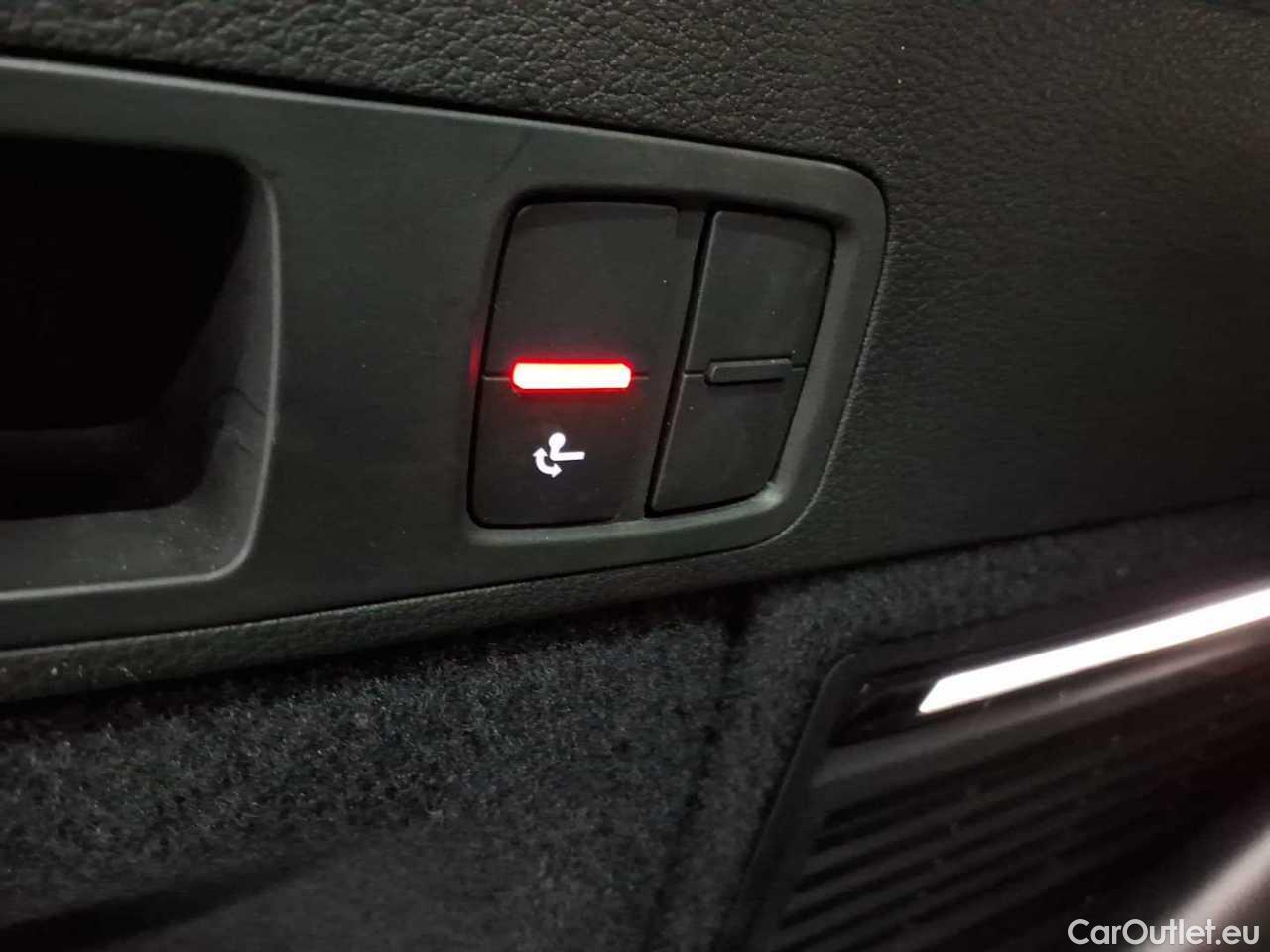 Audi  Q5 40 TDI quattro S tronic Automatic Diesel/Electric  105 #20