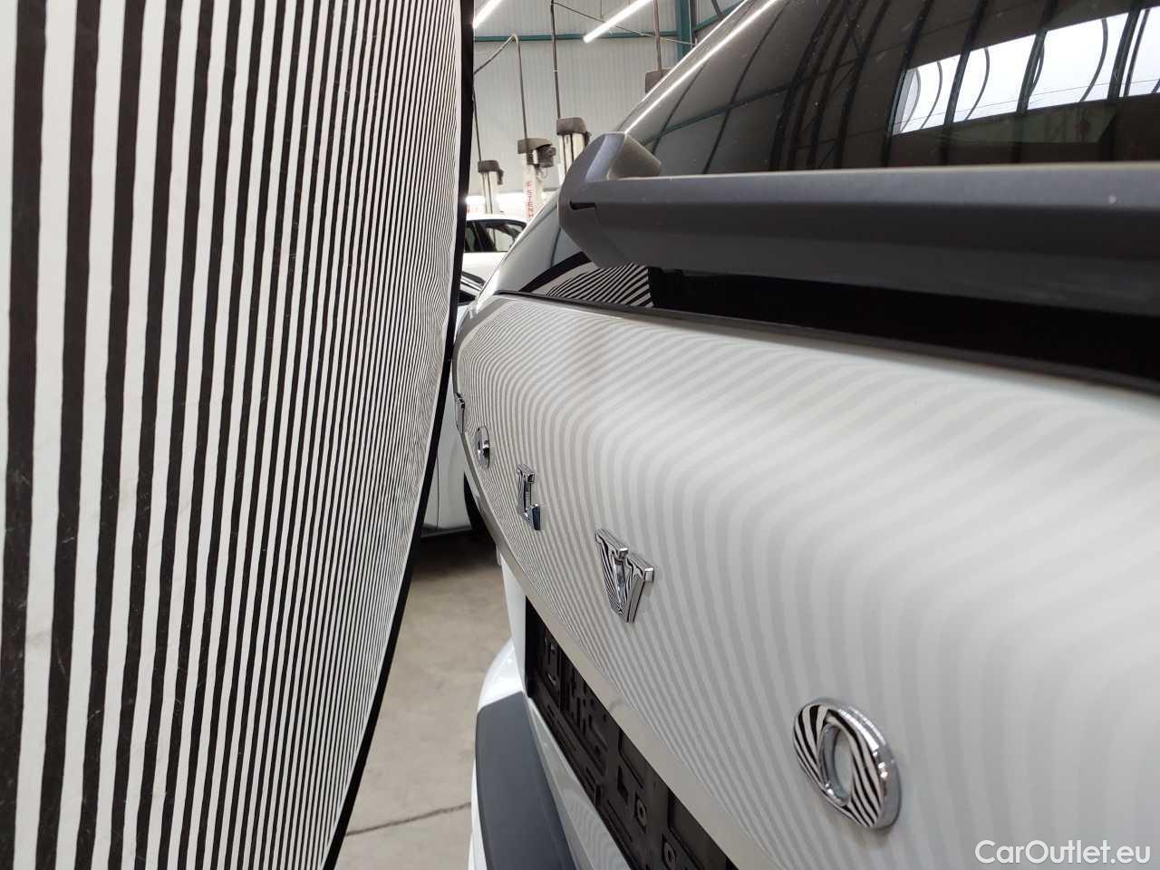 Volvo  XC60 B4 D AWD Geartronic RDesign Automatic Diesel/Electric  100 #39