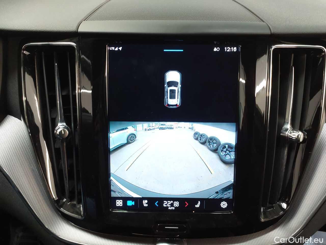 Volvo  XC60 B4 D AWD Geartronic RDesign Automatic Diesel/Electric  100 #27