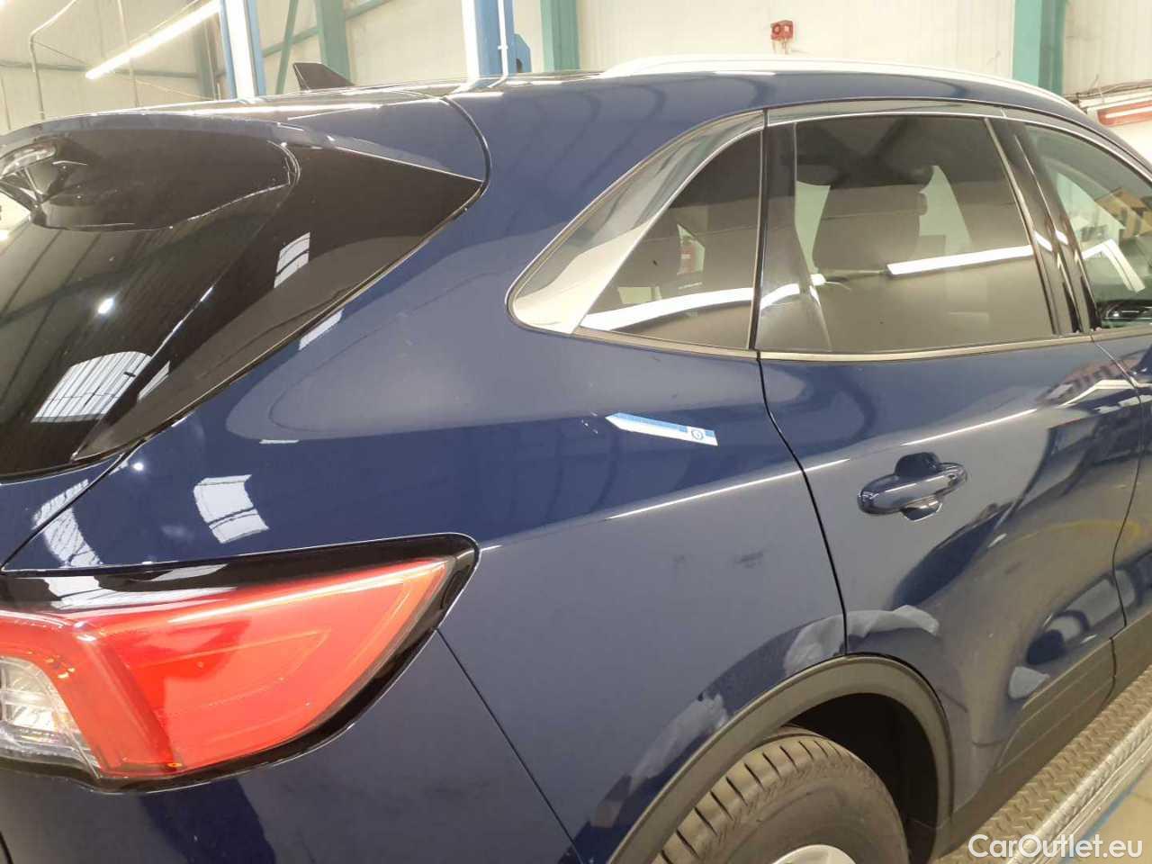 Ford  Kuga 2.5 Duratec FHEV TITANIUM Automatic Petrol/Electric  89 #34