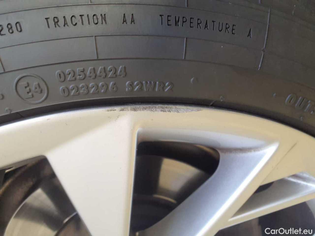 Audi  A5 Sportback 35 TFSI S tronic advanced Automatic Petrol/Electric  90 #24