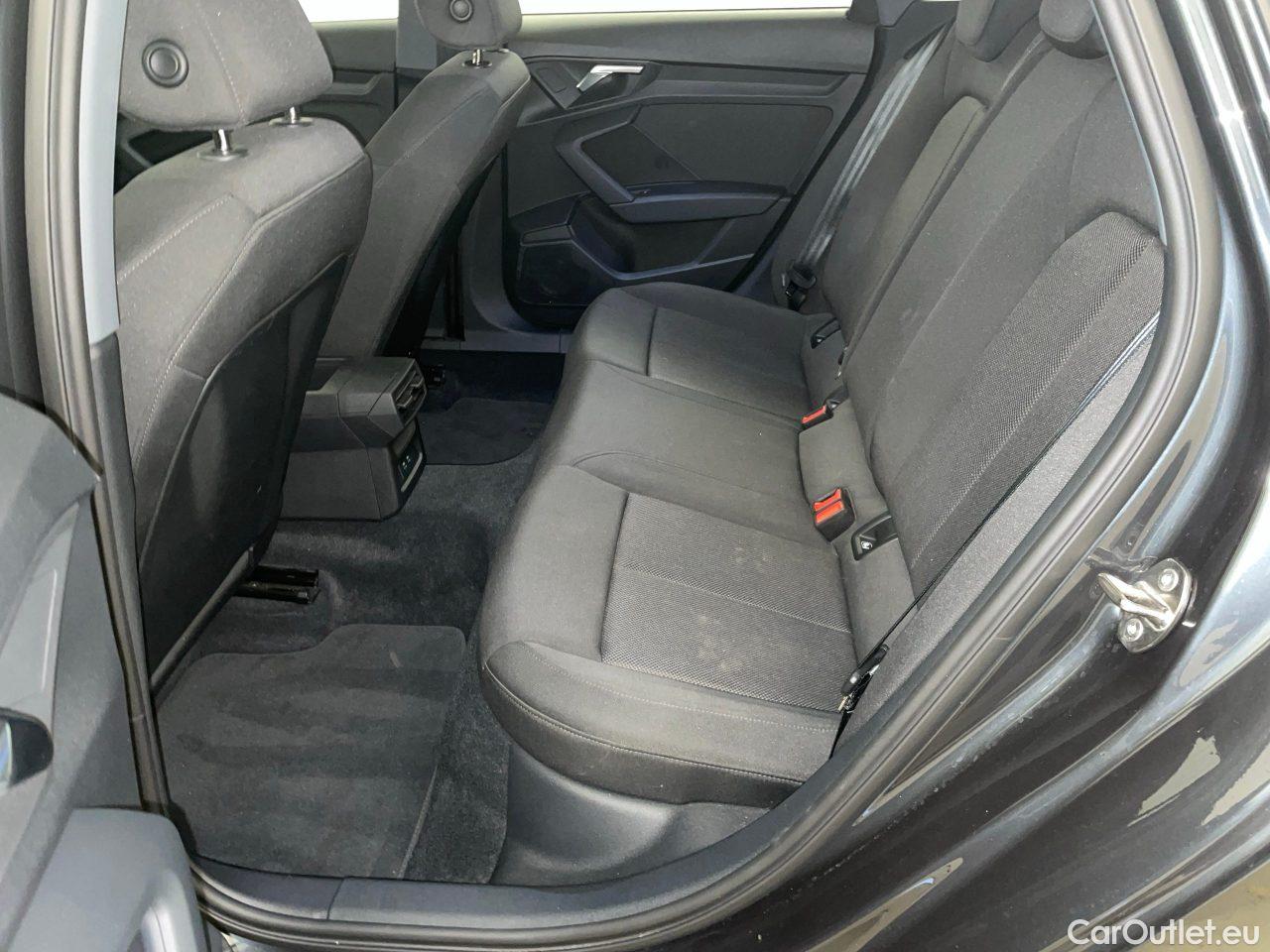 Audi  A3 35 TDI Sportback S tronic Automatic Diesel  92 #9