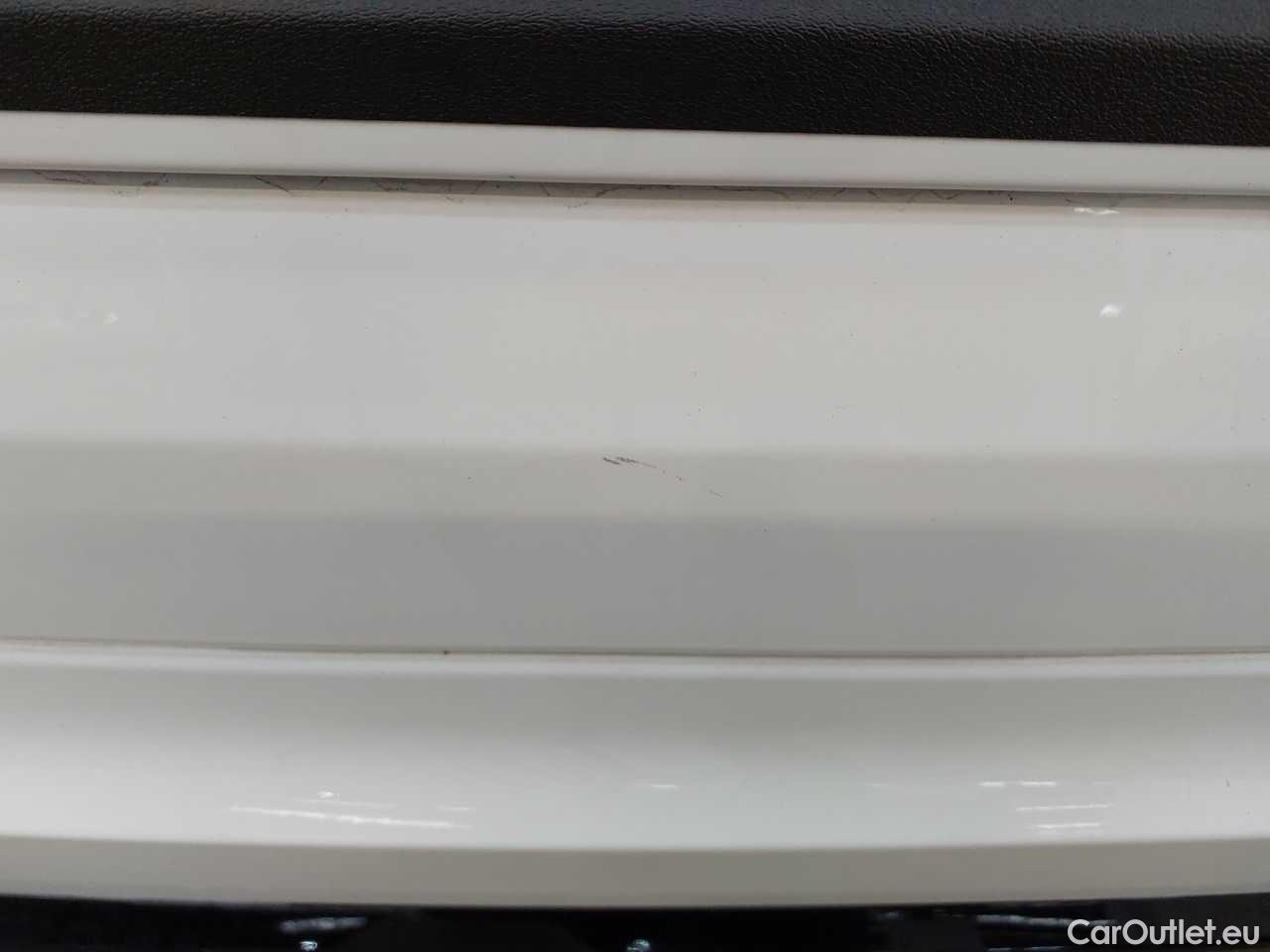 Volvo  XC60 B4 D AWD Geartronic RDesign Automatic Diesel/Electric  100 #35