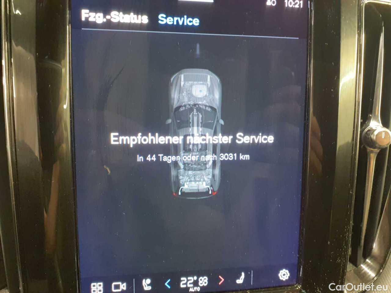 Volvo  XC60 T6 AWD Recharge Geartronic R-Design Automatic Petrol/Electric  102 #29