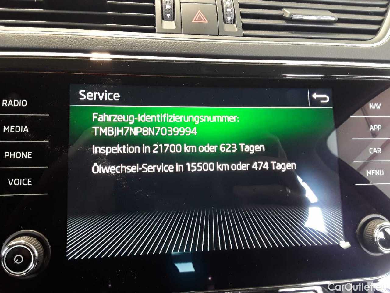 Skoda  Superb Combi 2.0 TDI DSG Style Automatic Diesel  85 #20