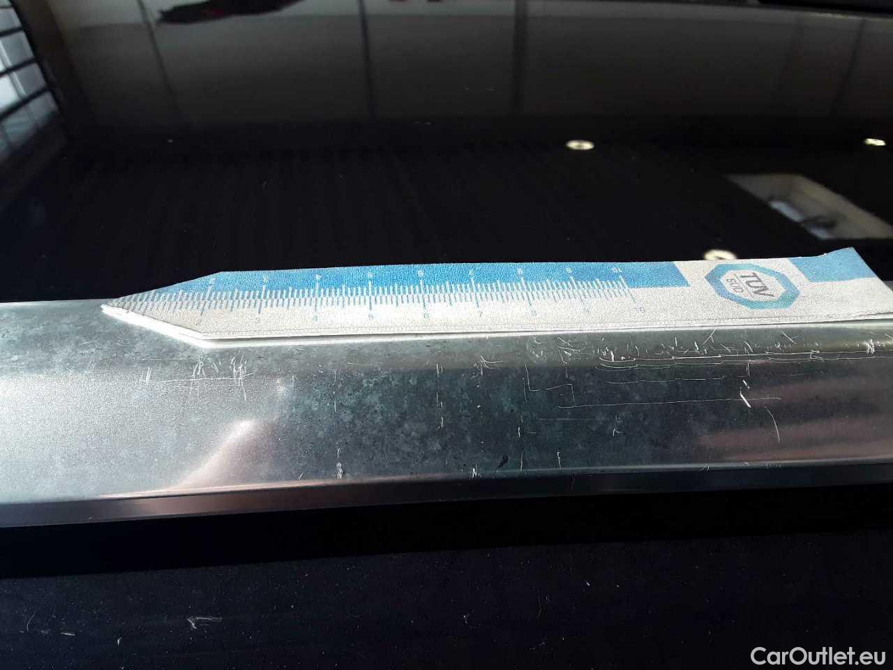 Skoda  Superb Combi 2.0 TDI DSG Style Automatic Diesel  85 #32