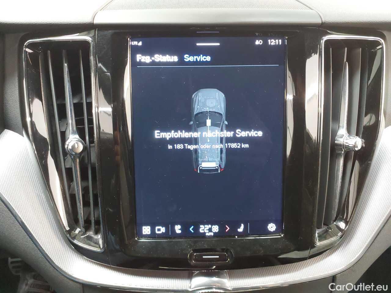 Volvo  XC60 B4 D AWD Geartronic RDesign Automatic Diesel/Electric  100 #28