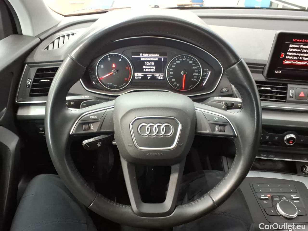 Audi  Q5 40 TDI quattro S tronic Automatic Diesel/Electric  105 #13
