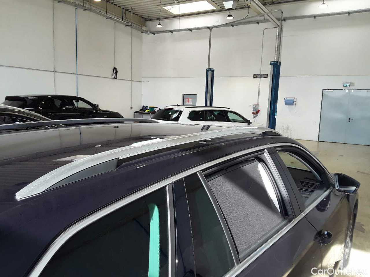 Skoda  Superb Combi 2.0 TDI DSG Style Automatic Diesel  85 #31