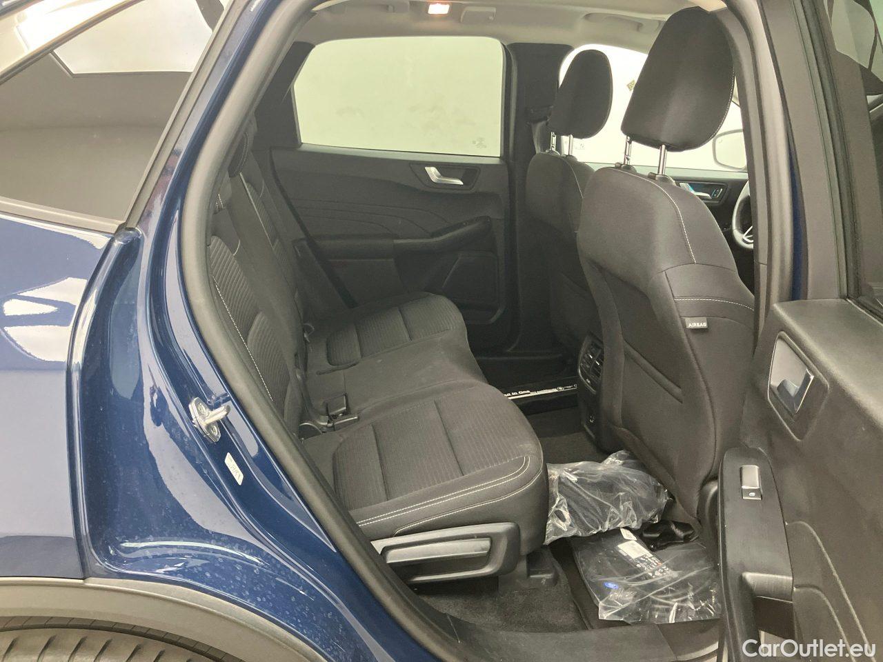 Ford  Kuga 2.5 Duratec FHEV TITANIUM Automatic Petrol/Electric  89 #9