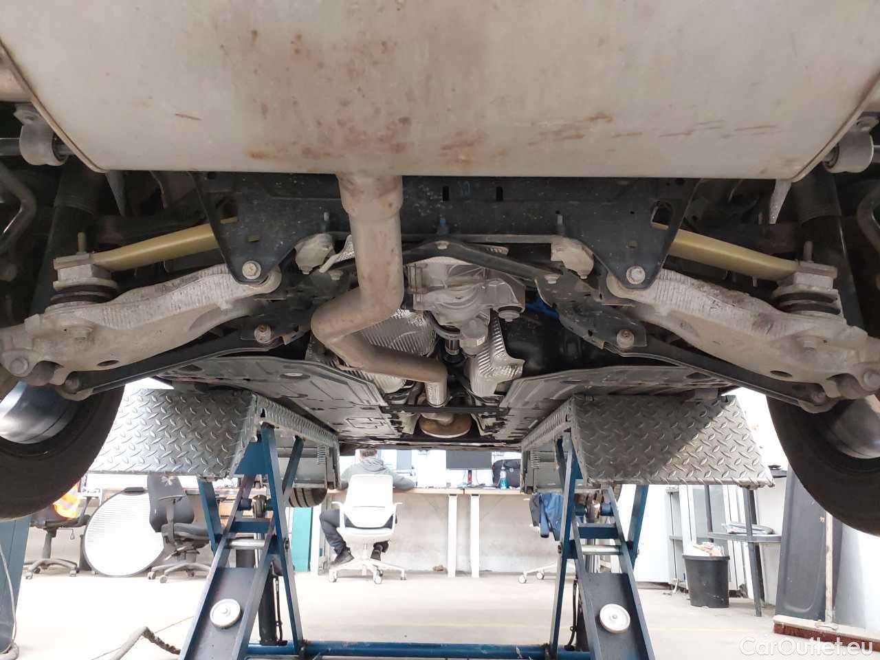 Volvo  XC60 B4 D AWD Geartronic RDesign Automatic Diesel/Electric  100 #25