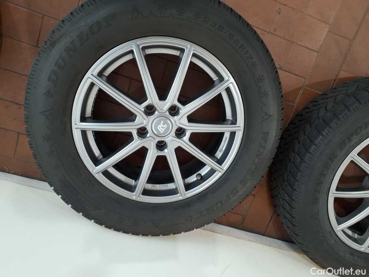 Audi  Q5 40 TDI quattro S tronic Automatic Diesel/Electric  105 #23