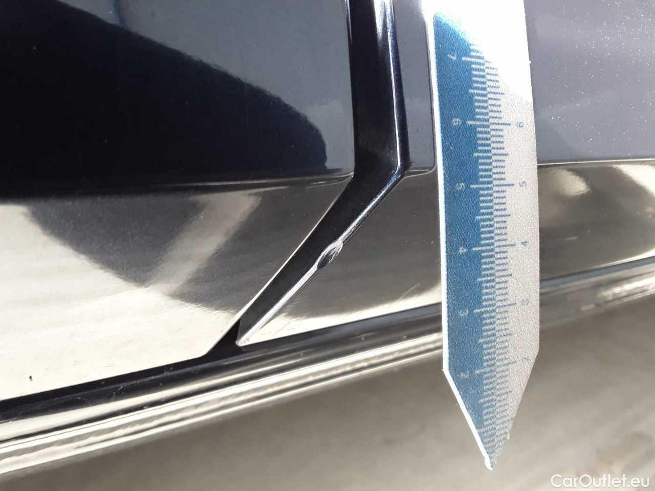 Skoda  Superb Combi 2.0 TDI DSG Style Automatic Diesel  85 #44