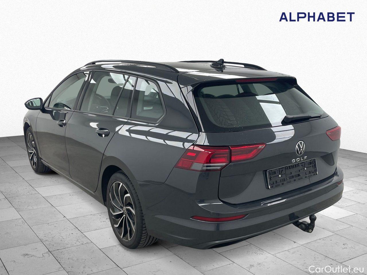 Volkswagen  Golf  Variant 2.0 TDI SCR DSG Life Automatic Diesel  96 #3