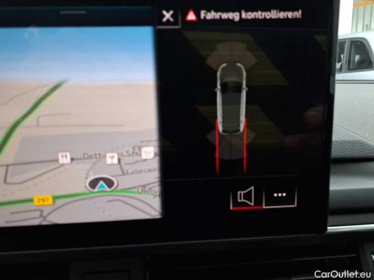 Audi  A4 Avant 30 TDI S tronic Automatic Diesel/Electric  88 #15